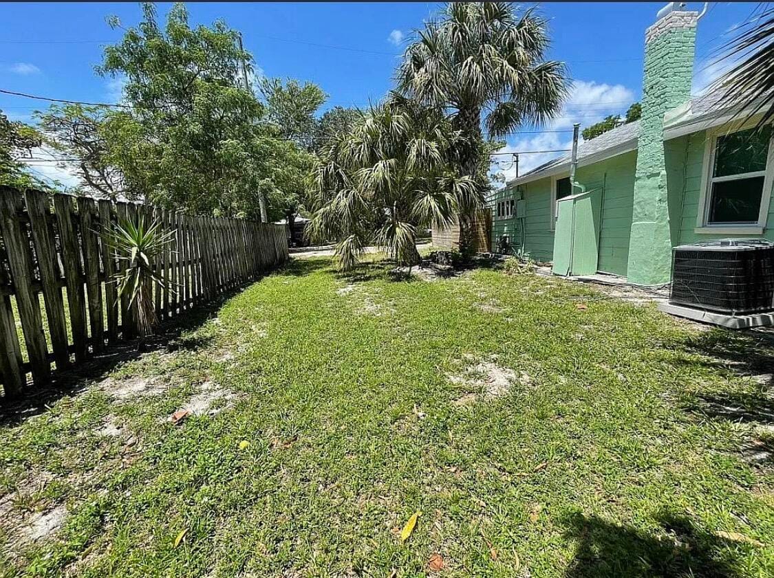211 N E Street, Lake Worth Beach, FL 33460 photo 6