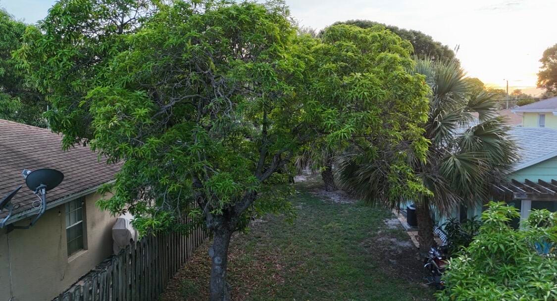 211 N E Street, Lake Worth Beach, FL 33460 photo 8