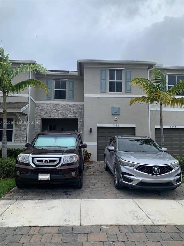 791 SE 18th Street 791, Homestead, FL 33034