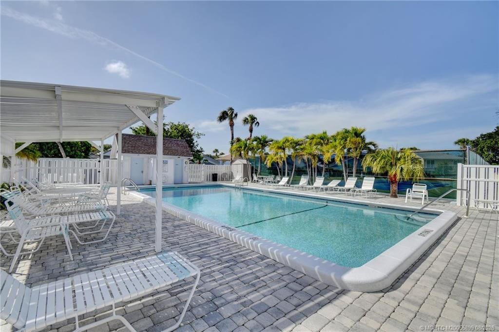 4061 NE Breakwater Drive, Jensen Beach, FL 34957 photo 11