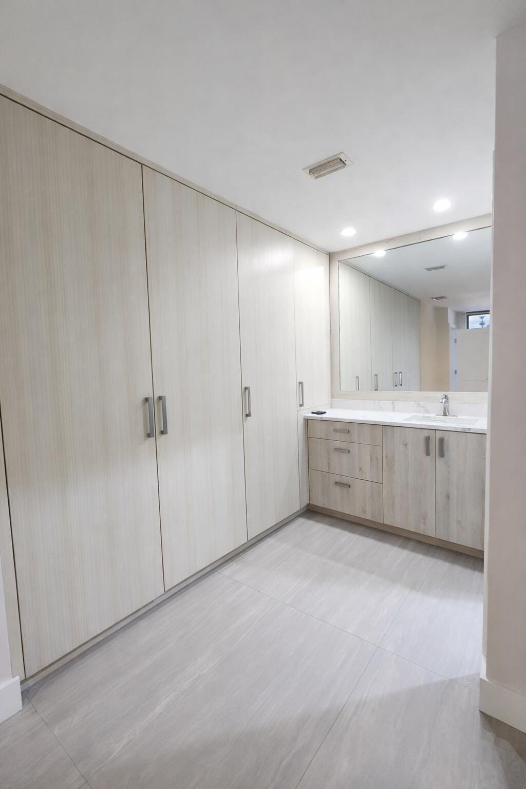4106 S Carambola Circle 2107 — photo 10