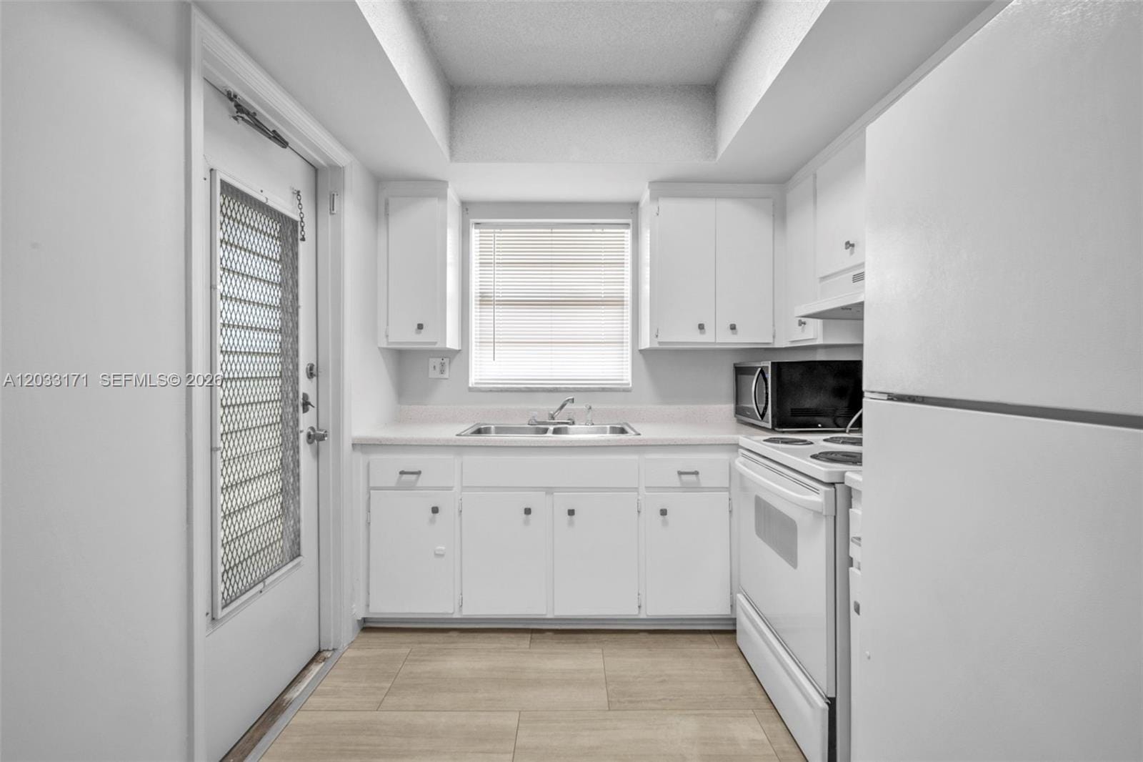 2101 NE 68th Street 202, Fort Lauderdale, FL 33308 photo 9