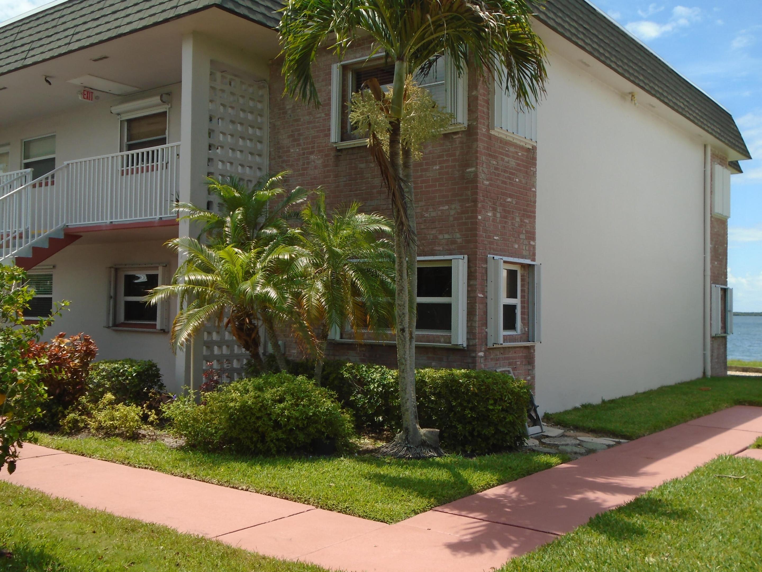 1133 Bayshore Drive 105, Fort Pierce, FL 34949, Fort Pierce