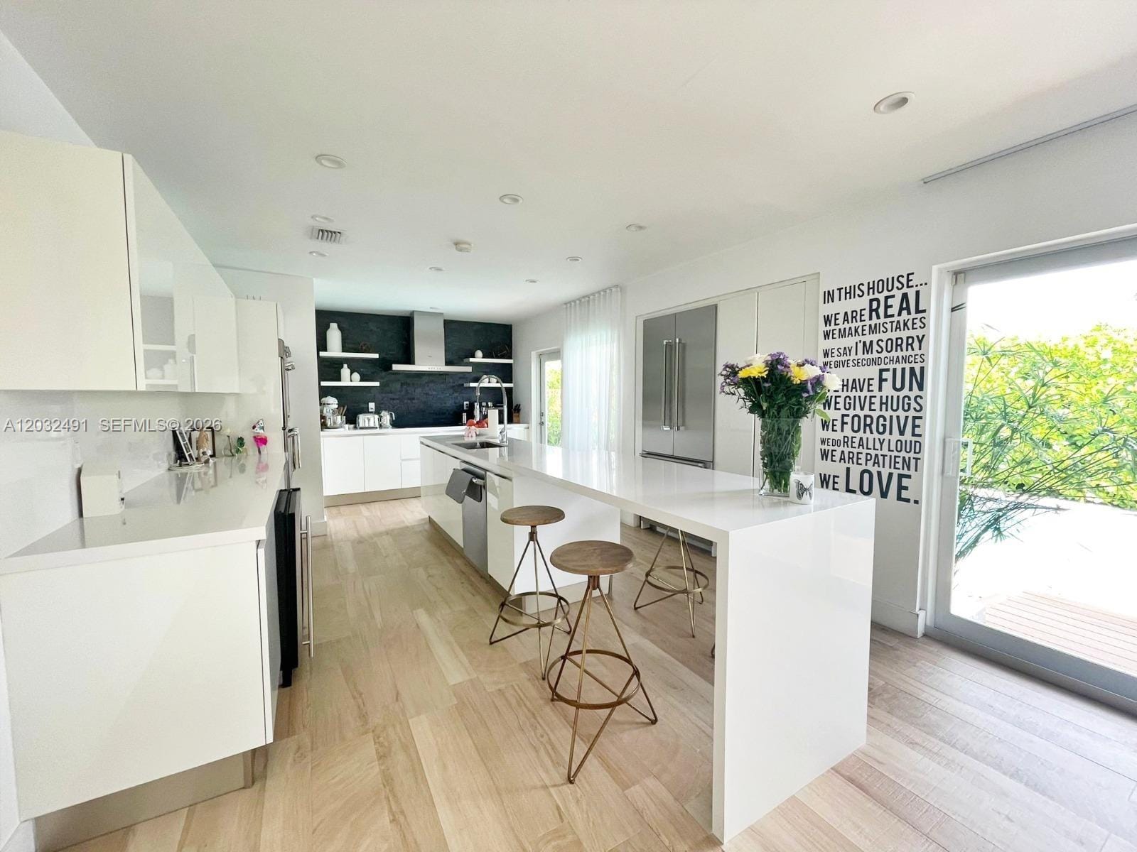 290 E Shore Drive E 290 — photo 3