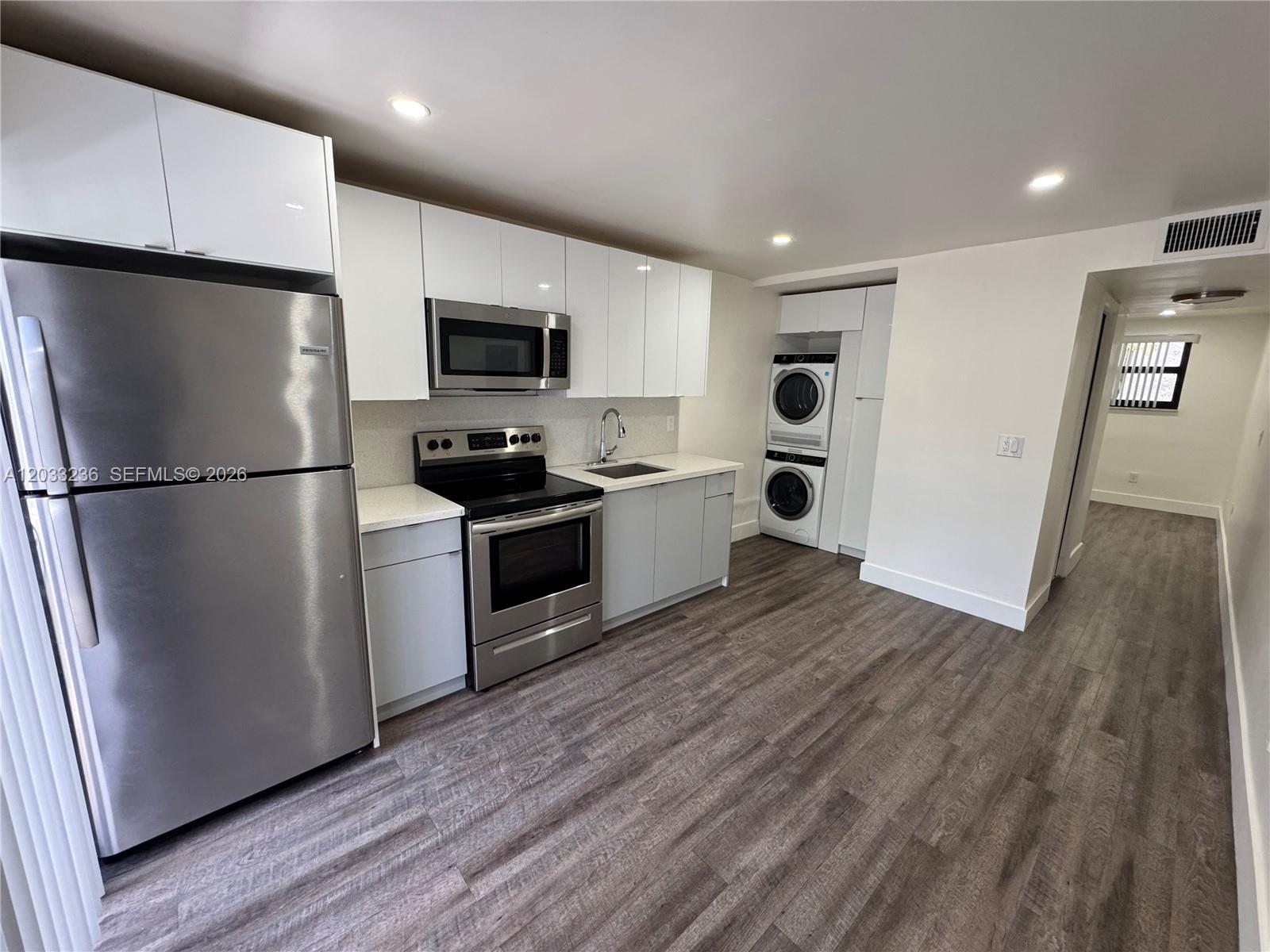 3011 SW 1st Avenue 6, Miami, FL 33129, Miami