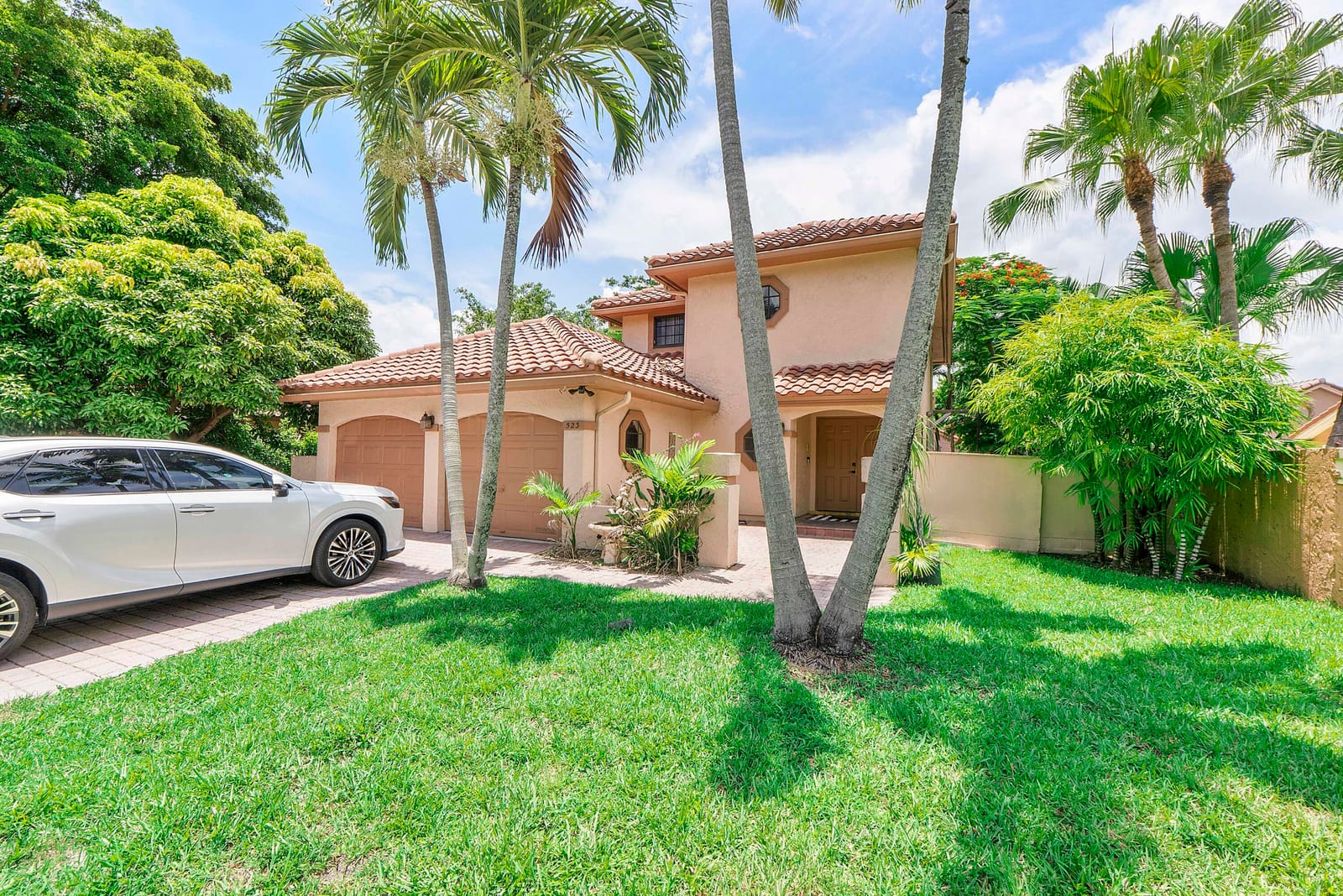 523 NW 38th Terrace, Deerfield Beach, FL 33442 photo 4