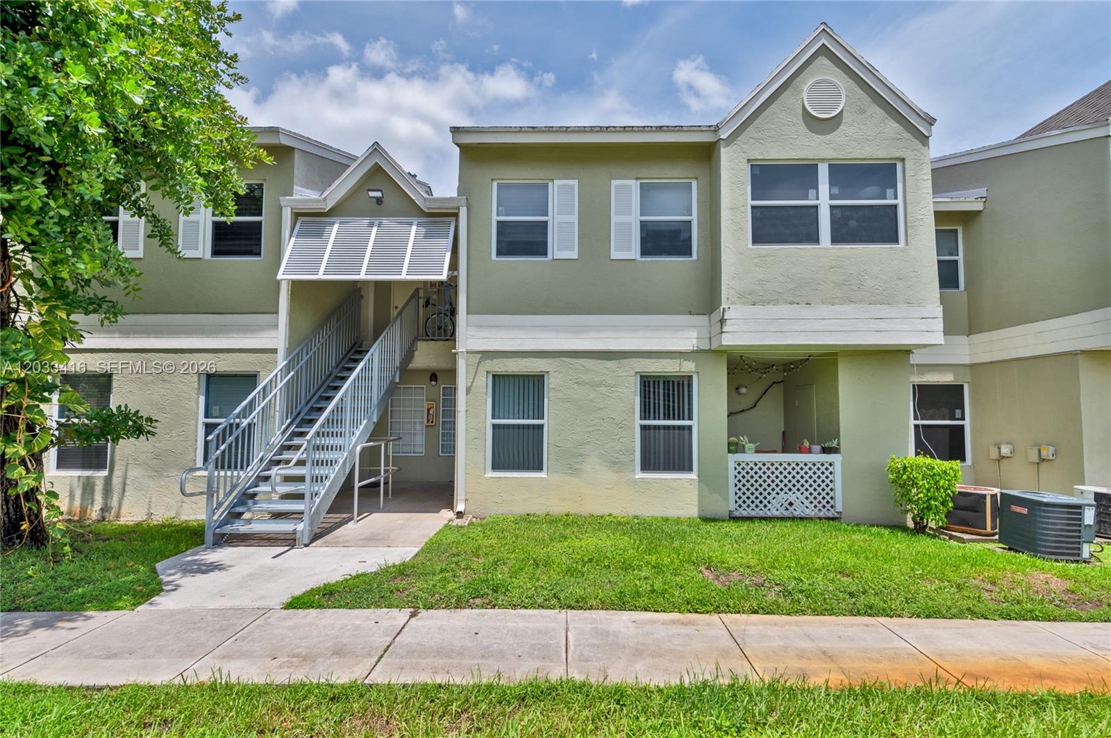 17485 NW 67th Court D21, Hialeah, FL 33015, Hialeah