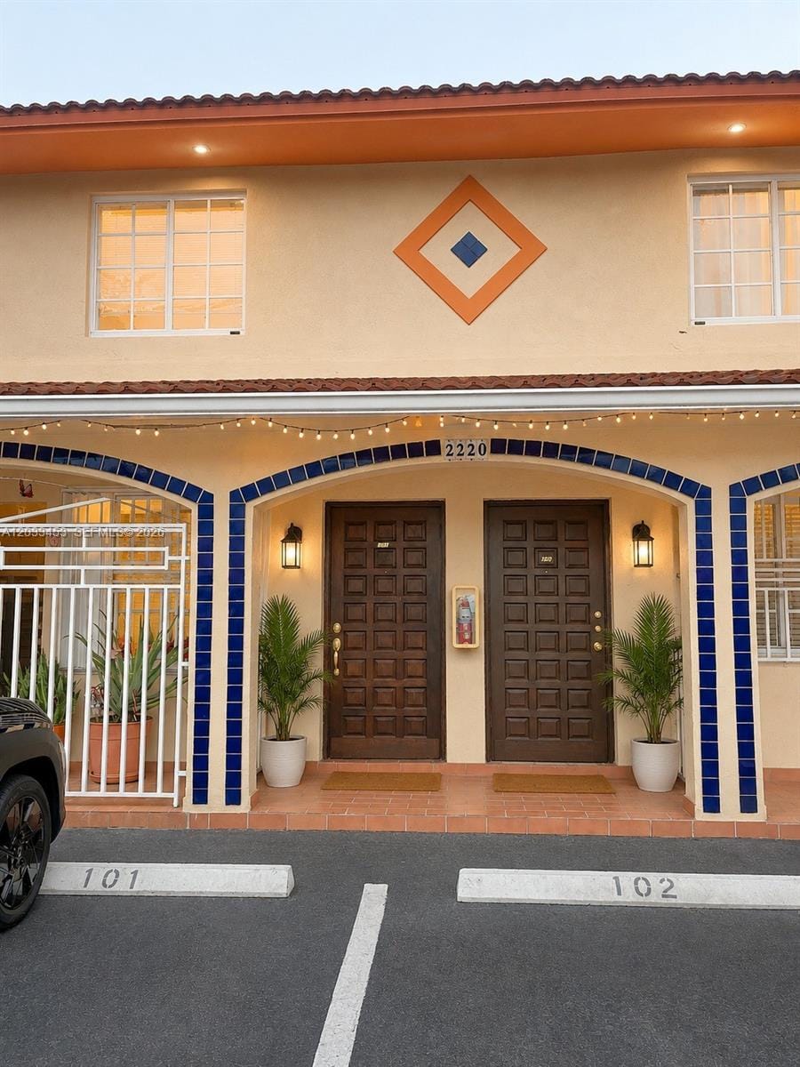 2220 W 74th Street 201-16, Hialeah, FL 33016 photo 2