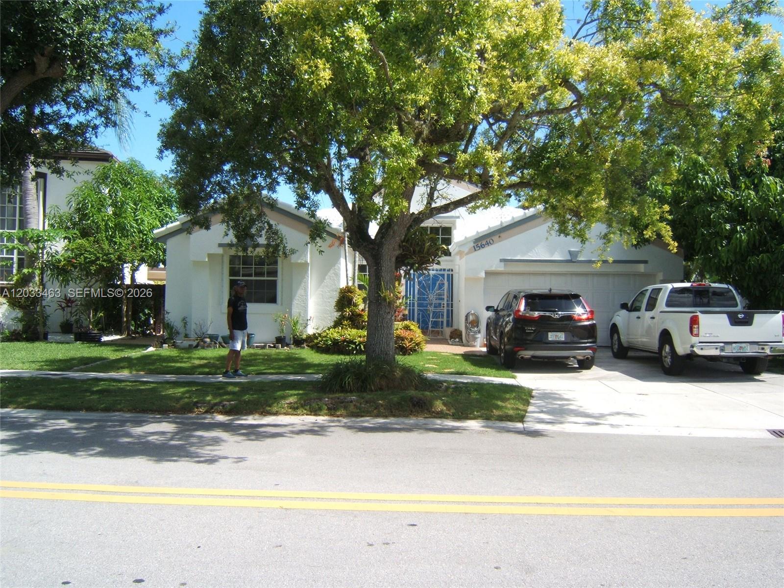 15640 SW 98th Street, Miami, FL 33196, Miami