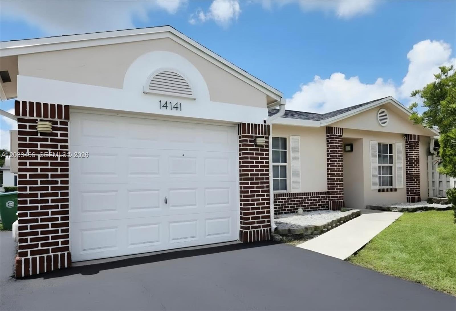 14141 Langley Place, Davie, FL 33325, Davie