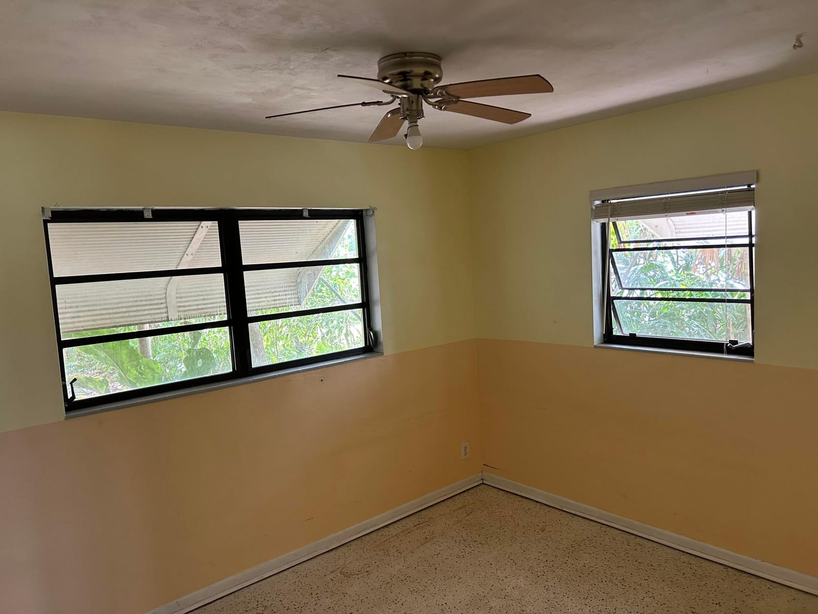 1421 Crest Drive, Lake Worth, FL 33461 photo 4