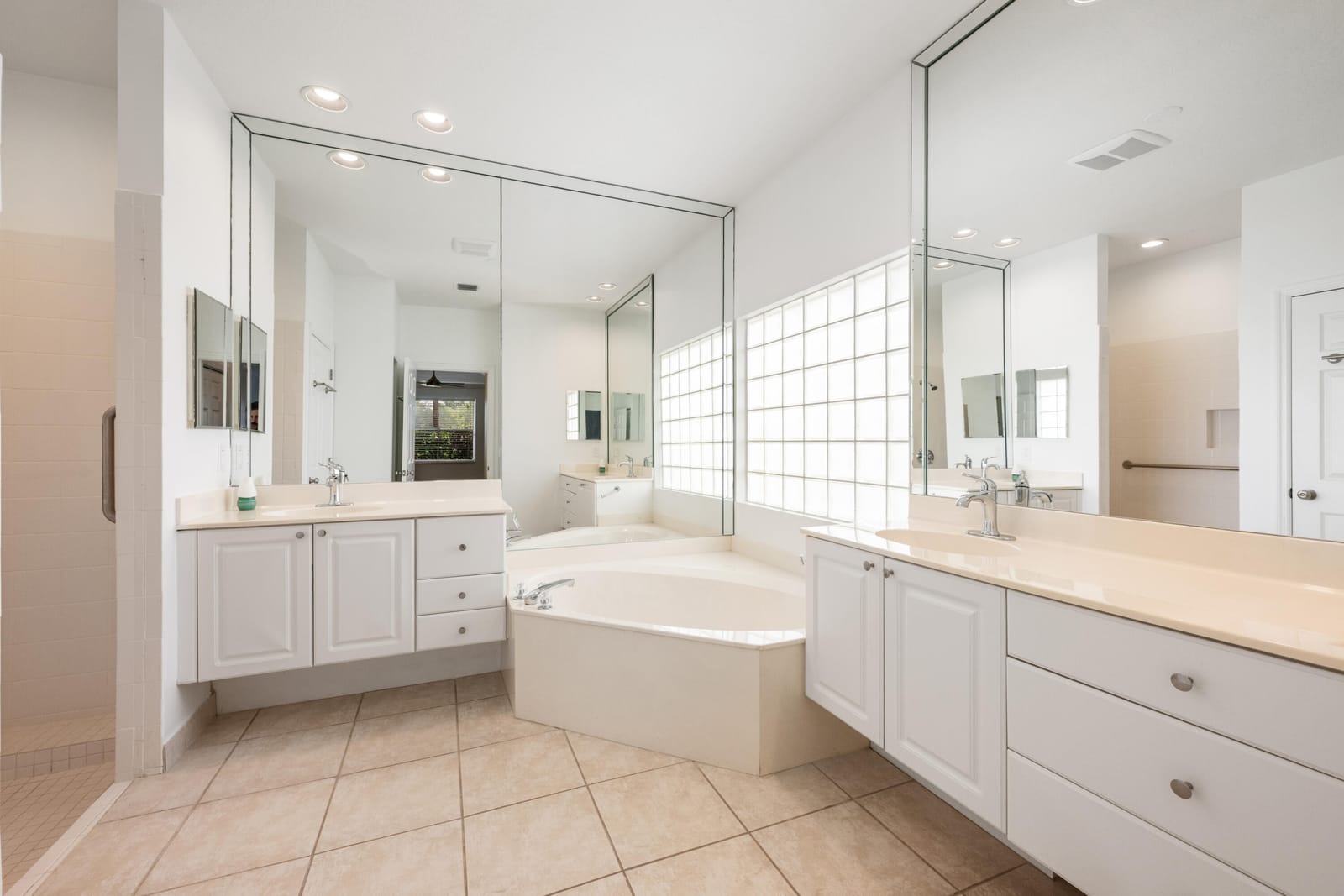 13850 Vía Vittoria, Delray Beach, FL 33446 photo 11
