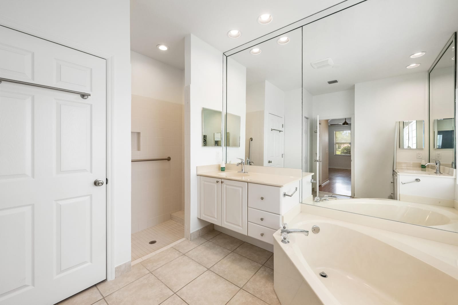 13850 Vía Vittoria, Delray Beach, FL 33446 photo 12