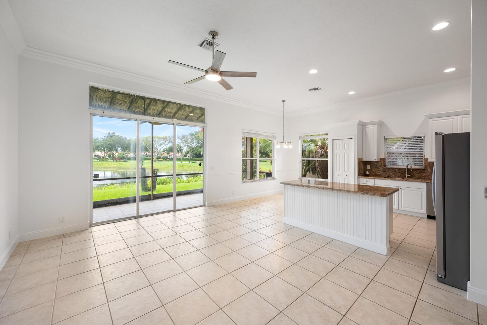 13850 Vía Vittoria, Delray Beach, FL 33446 photo 7