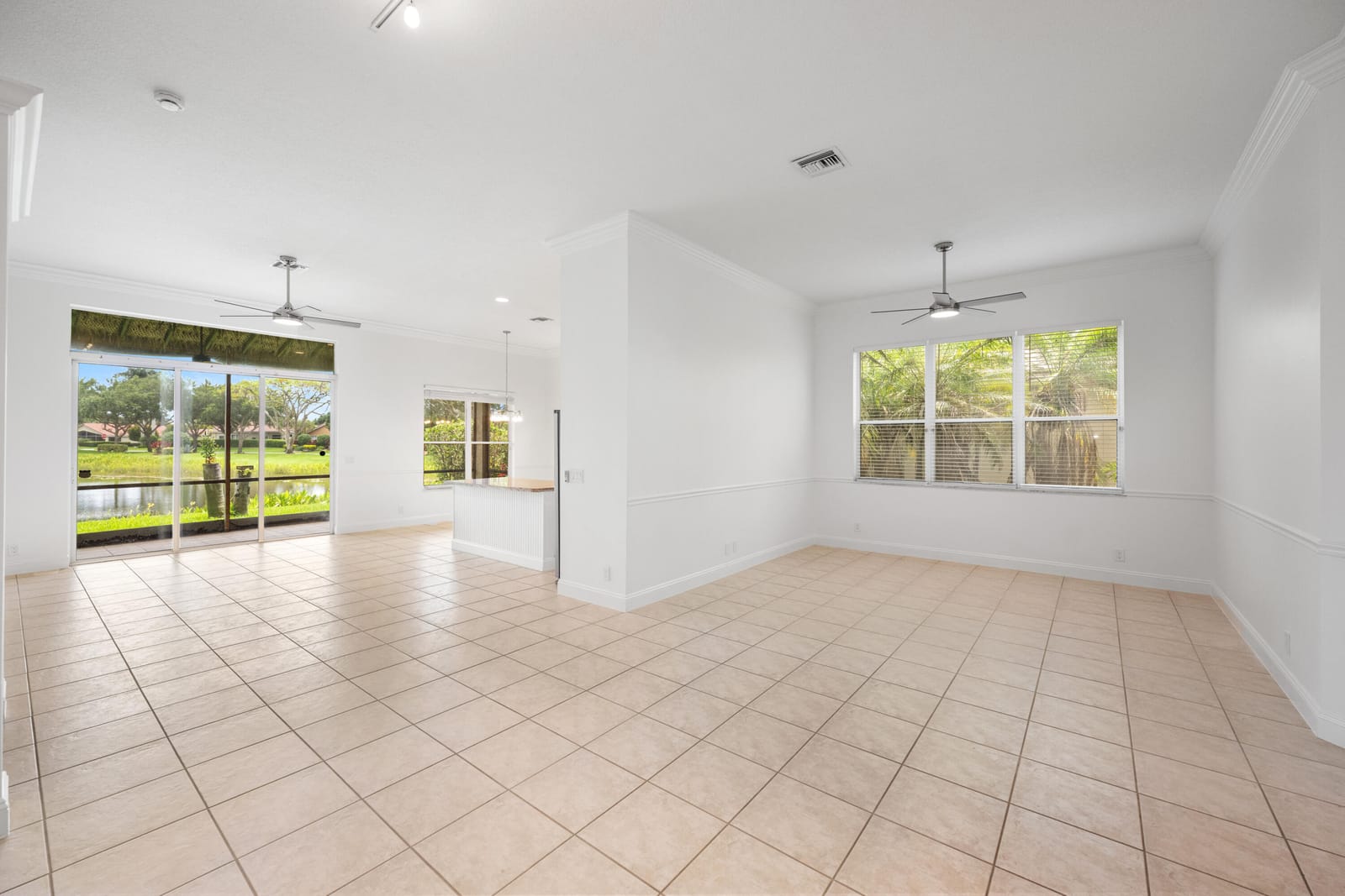 13850 Vía Vittoria, Delray Beach, FL 33446 photo 8