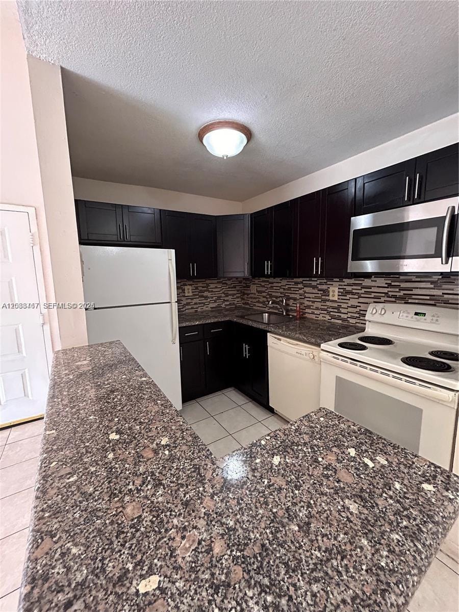 15630 SW 80th Street I-305, Miami, FL 33193 photo 2