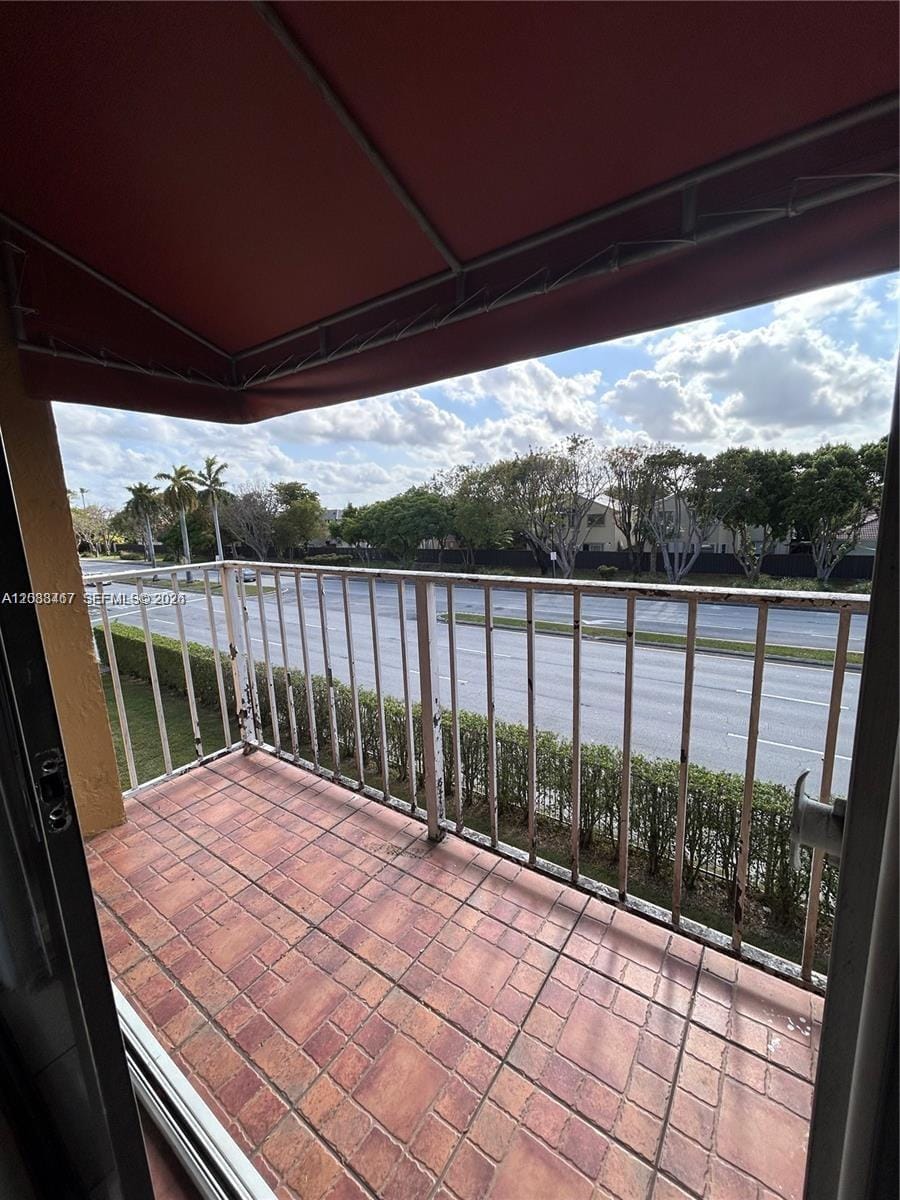 15630 SW 80th Street I-305, Miami, FL 33193 photo 12