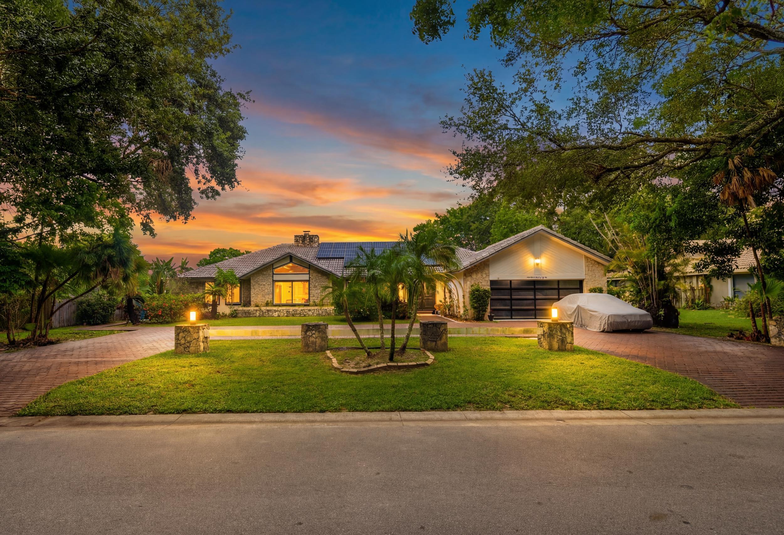 251 NW 104th Avenue, Coral Springs, FL 33071, Coral Springs
