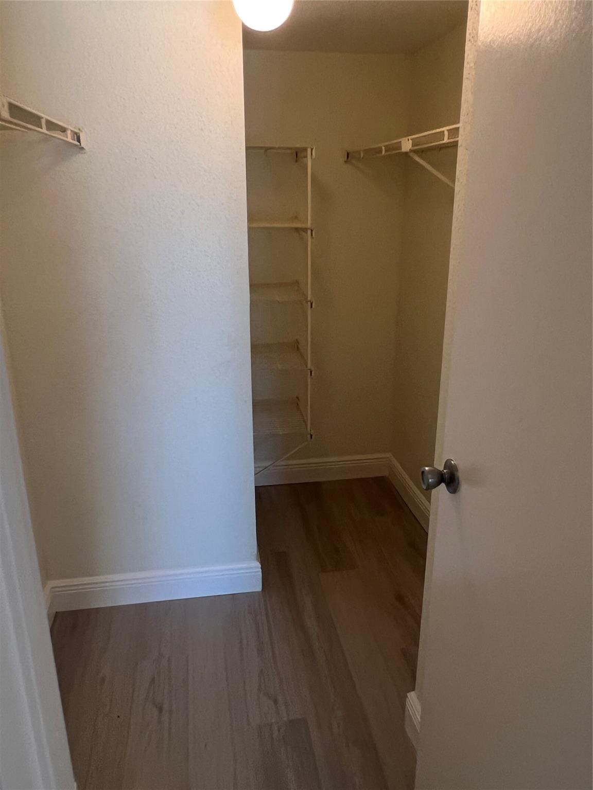 875 Riverside Drive 725 — photo 12