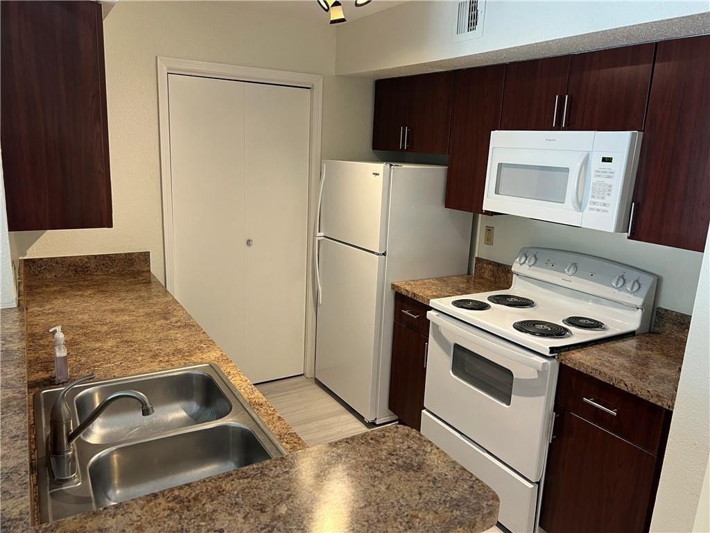 875 Riverside Drive 725 — photo 7