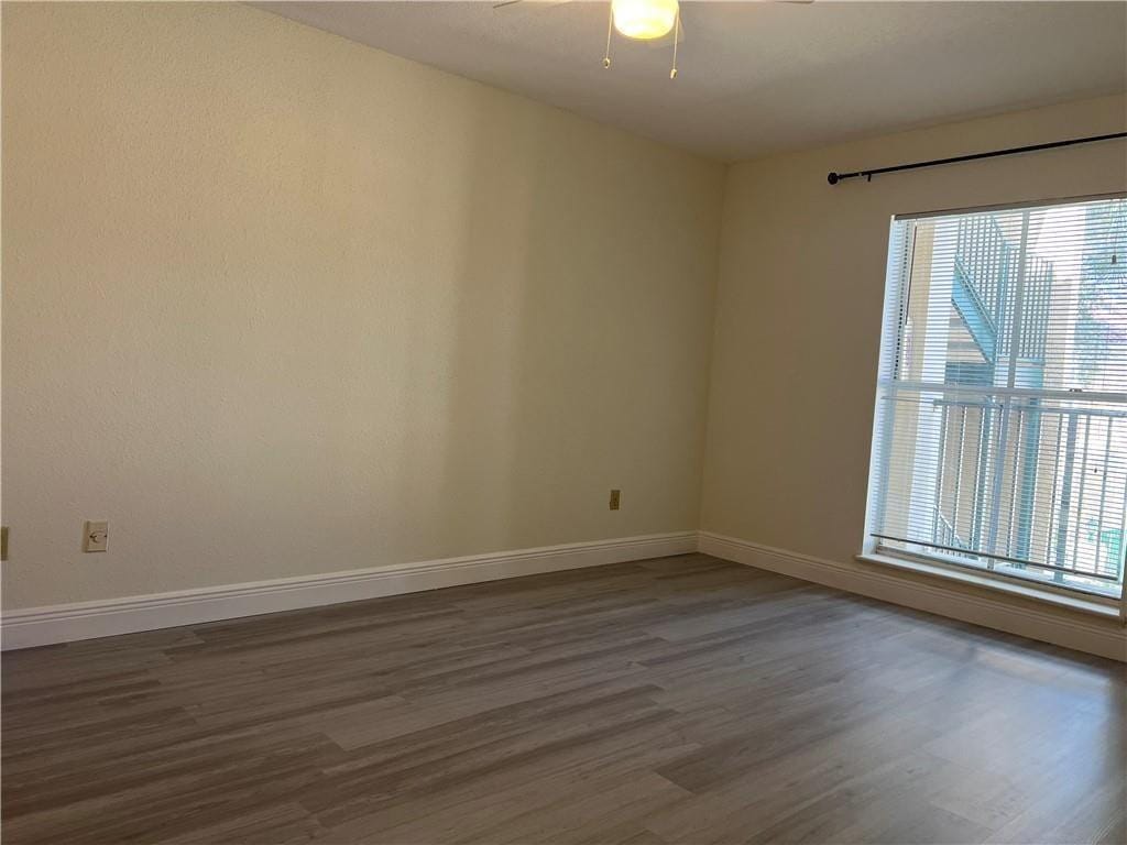 875 Riverside Drive 725 — photo 8