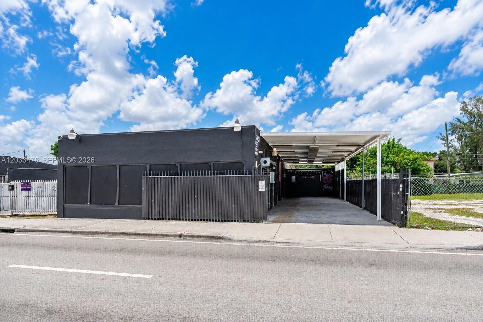 7025 NW 7th Avenue, Miami, FL 33150 photo 2