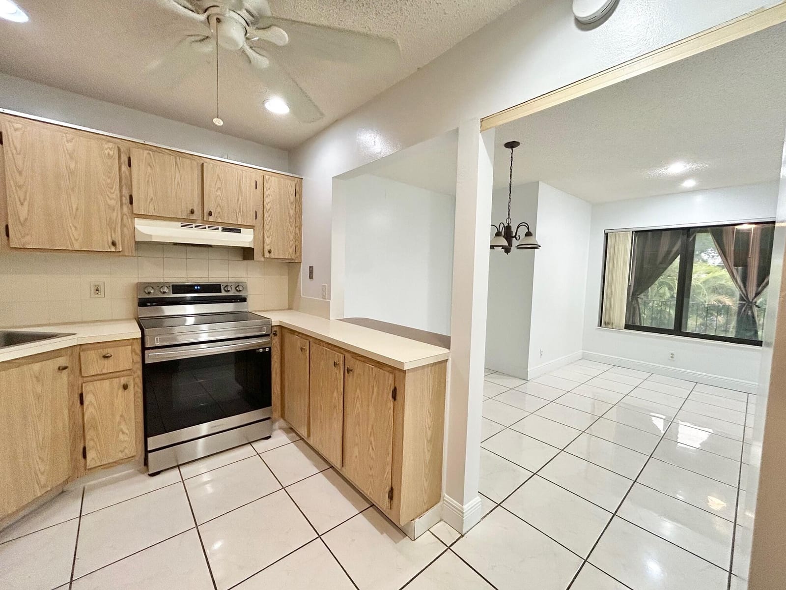 433 Pine Glen Lane C2, Greenacres, FL 33463 photo 9