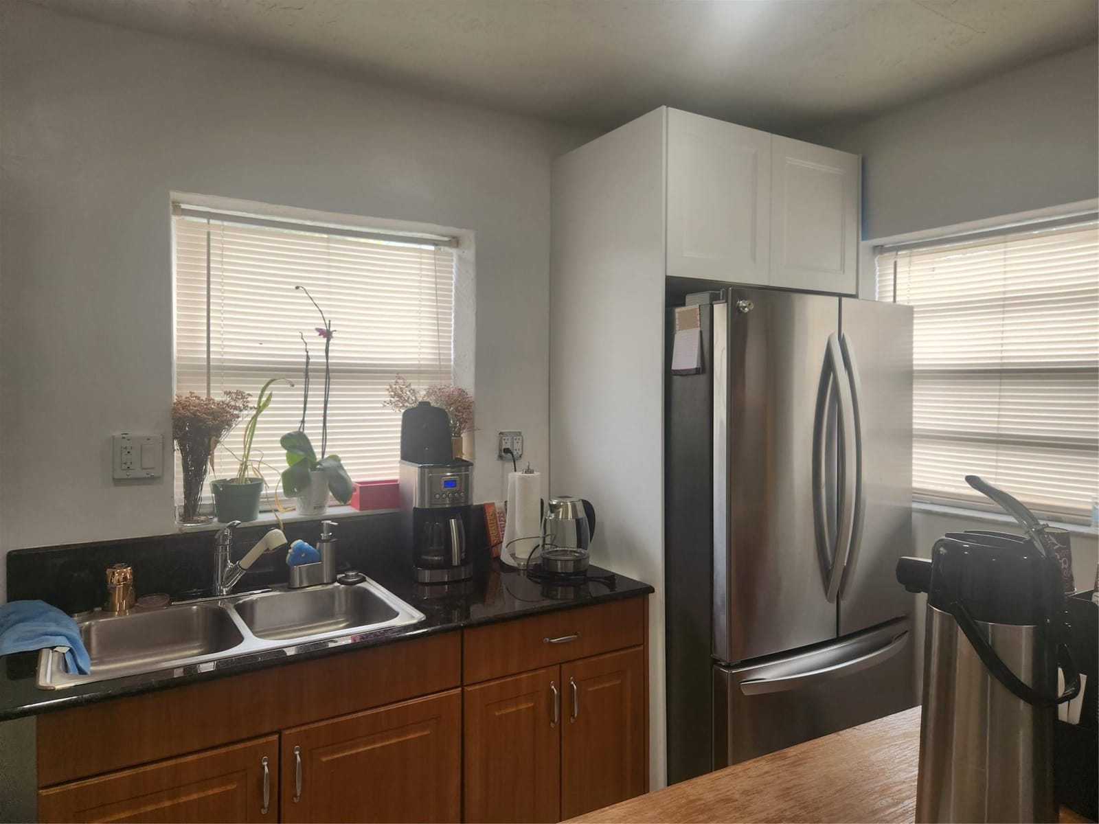 1000 Foster Road — photo 12