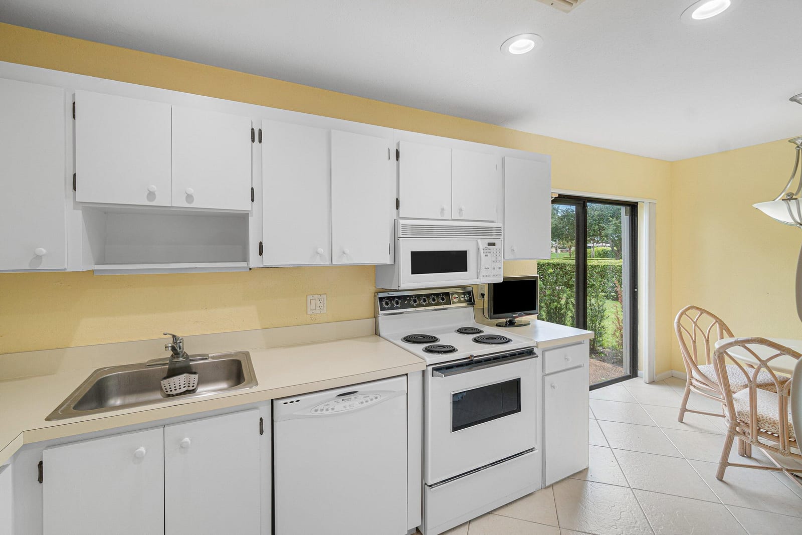 21 Southport Lane C, Boynton Beach, FL 33436 photo 14