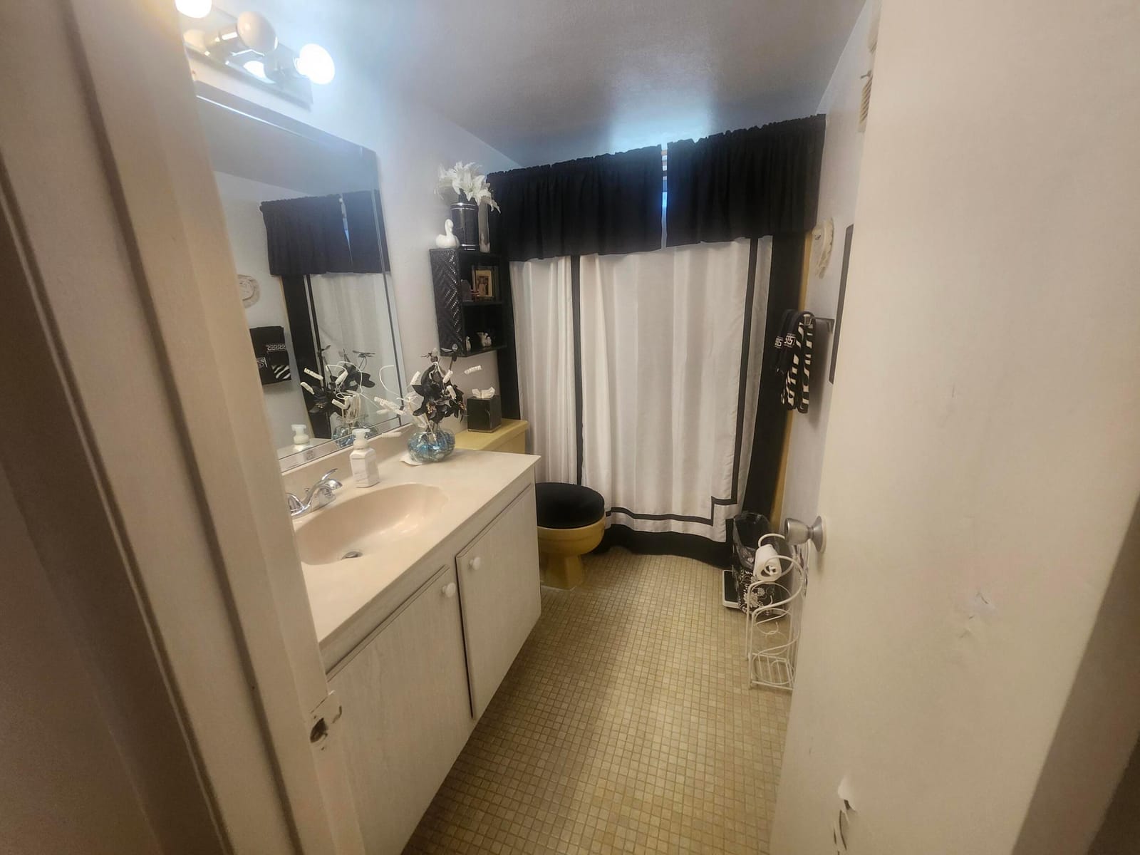 330 NE 26th Avenue 411, Boynton Beach, FL 33435 photo 11