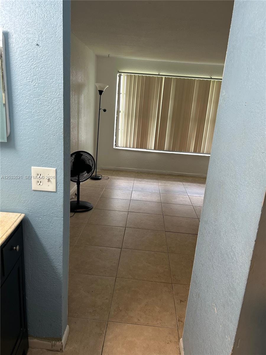 201 Lake Pointe Drive 203, Oakland Park, FL 33309 photo 12