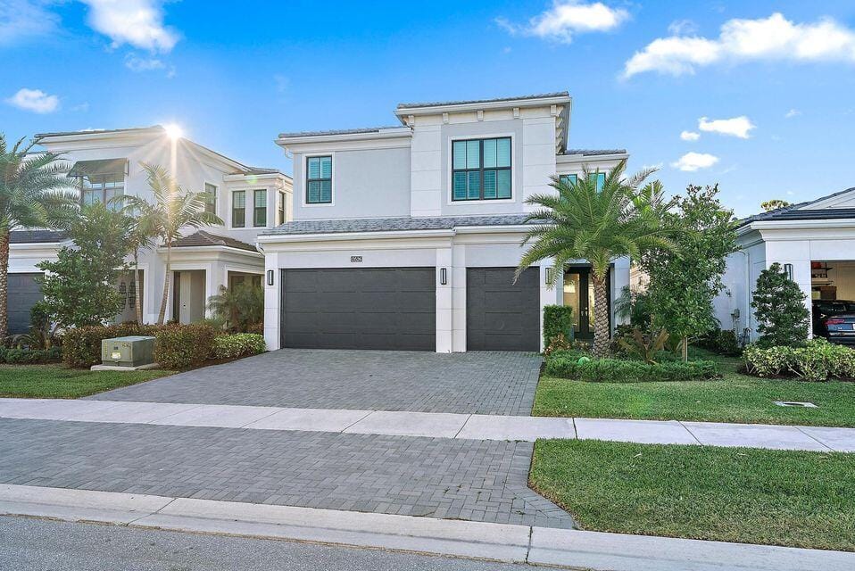 13526 Artisan Circle — photo 2