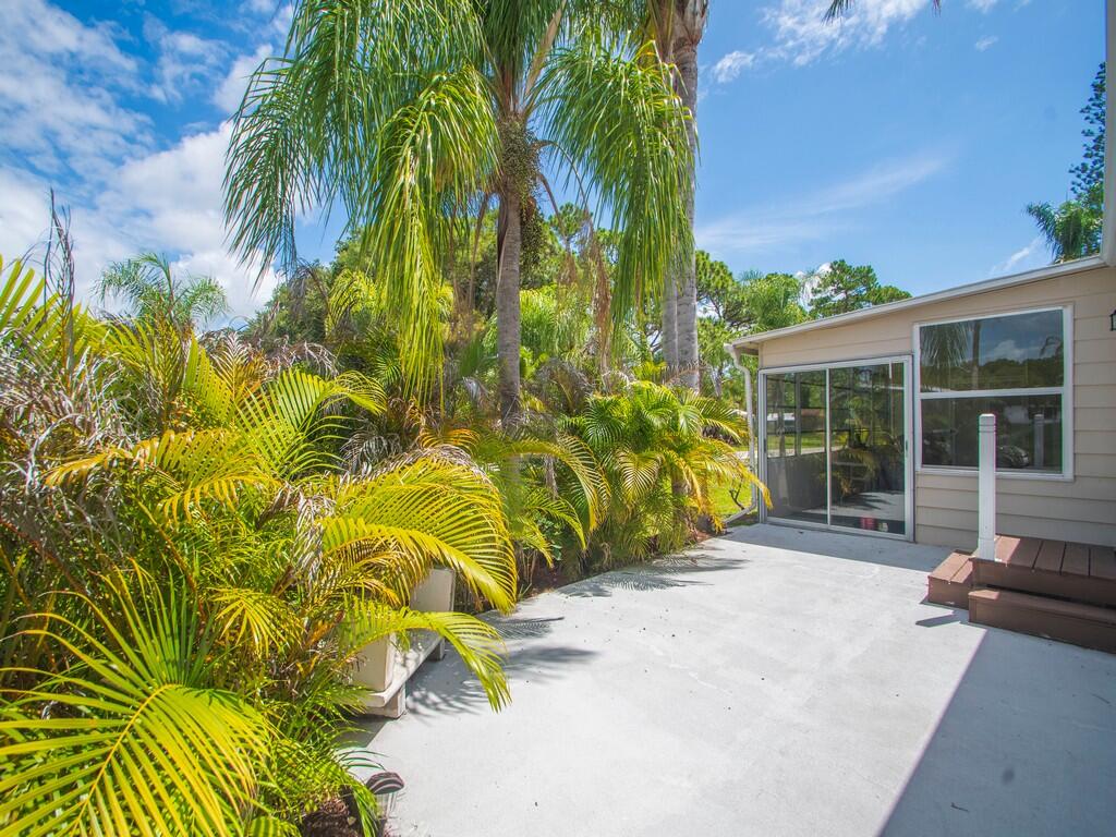 78 W Caribbean, Port St. Lucie, FL 34952, Port St Lucie