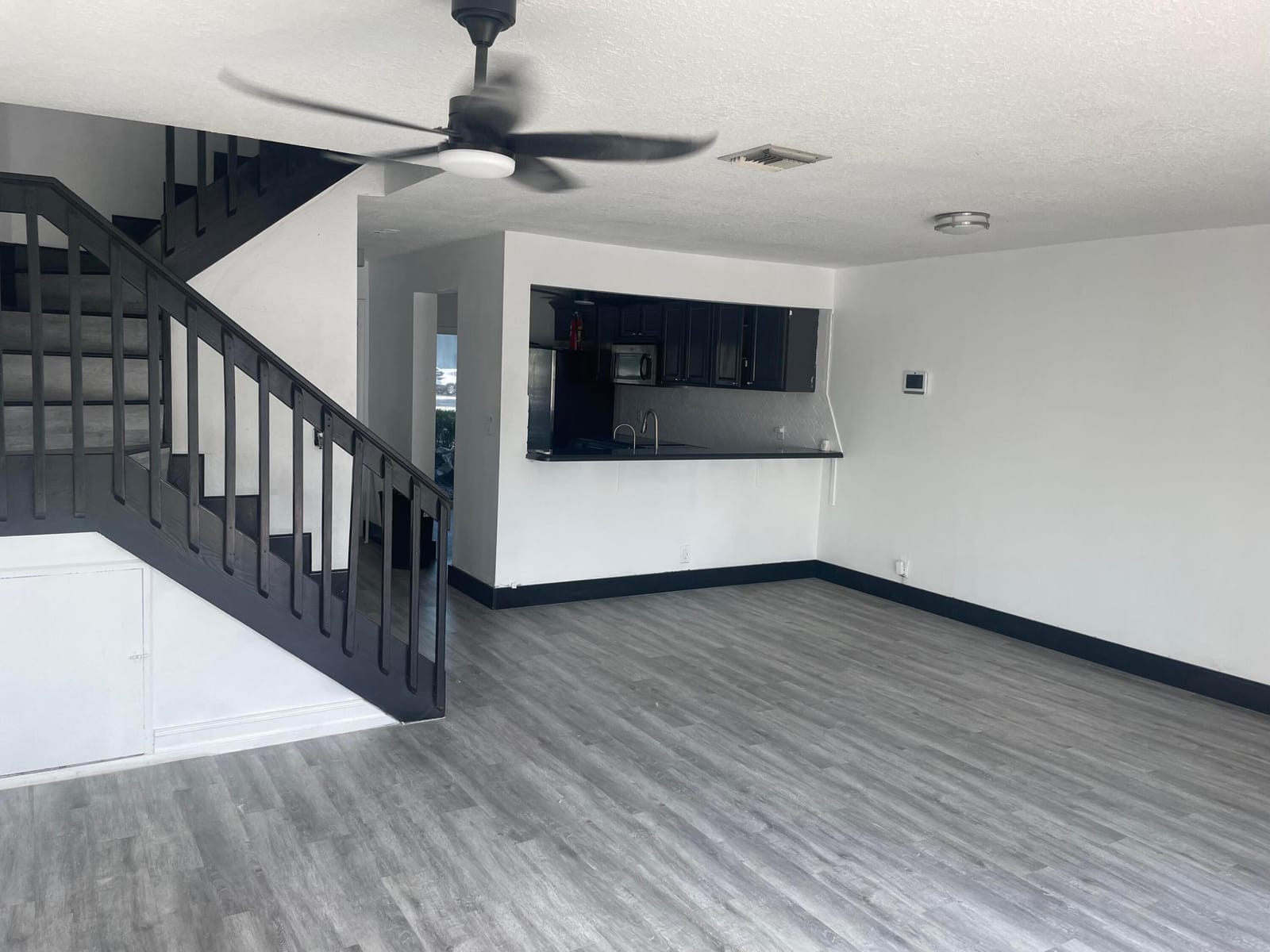 817 Crystal Lake Drive, Deerfield Beach, FL 33064 photo 12
