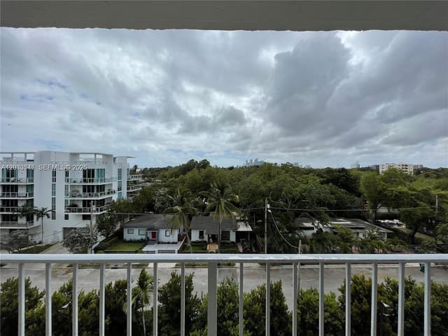 700 NE 63rd Street D606, Nirvana Condo No Four Con, Miami, FL