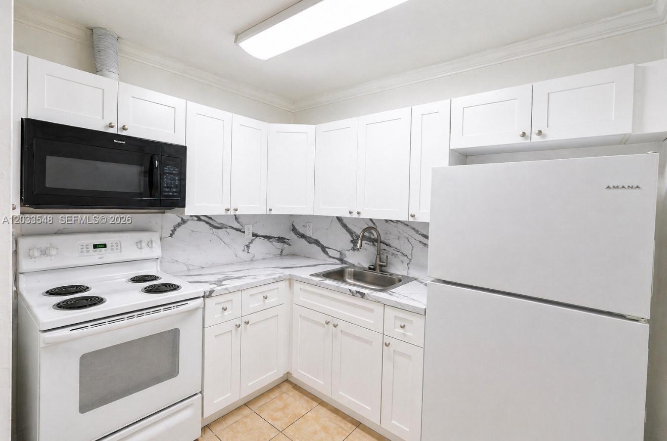 7190 W 11th Court 4, Hialeah, FL 33014, Hialeah