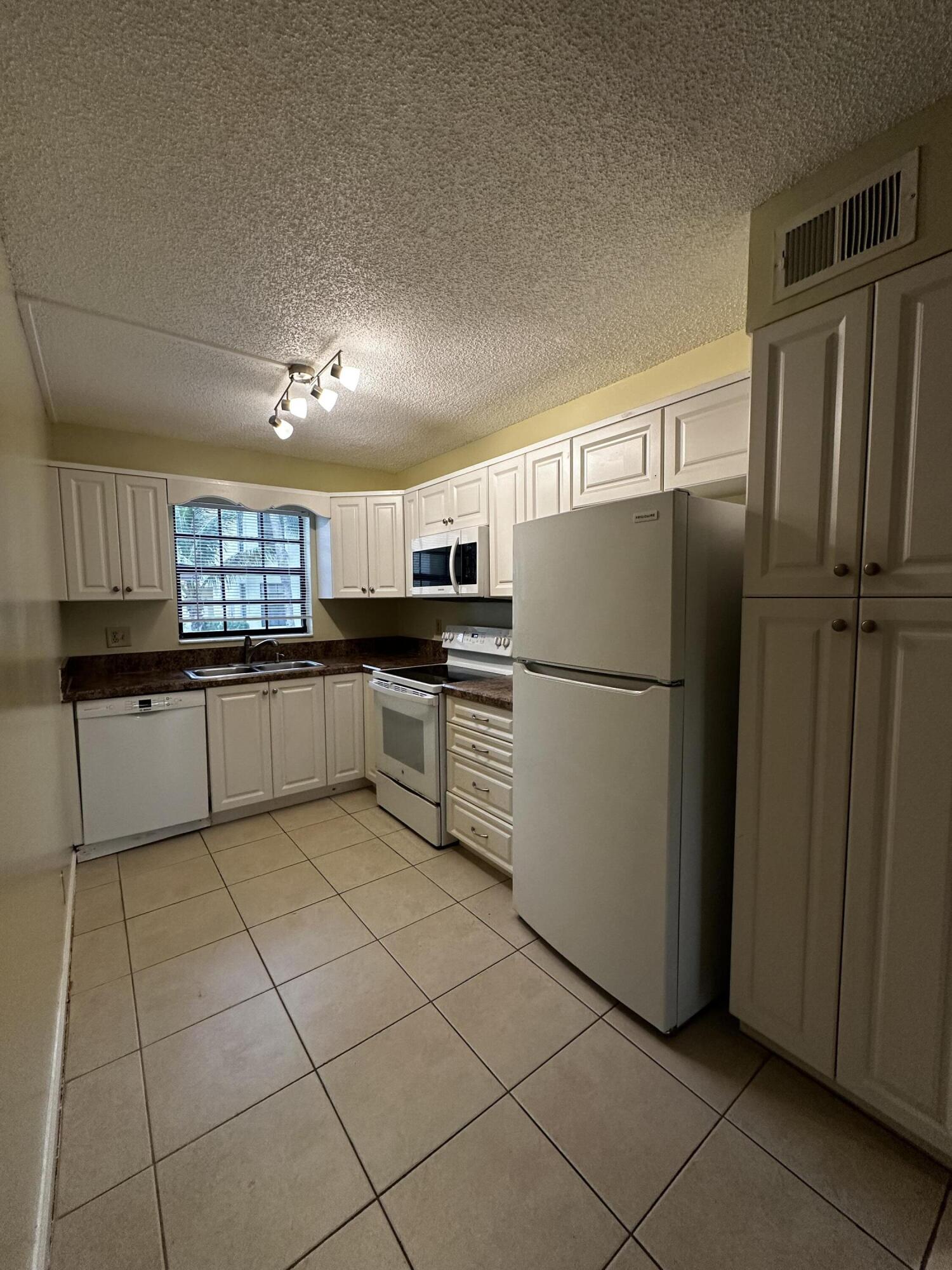 321 Olivewood Place 121, Boca Raton, FL 33431, Boca Raton