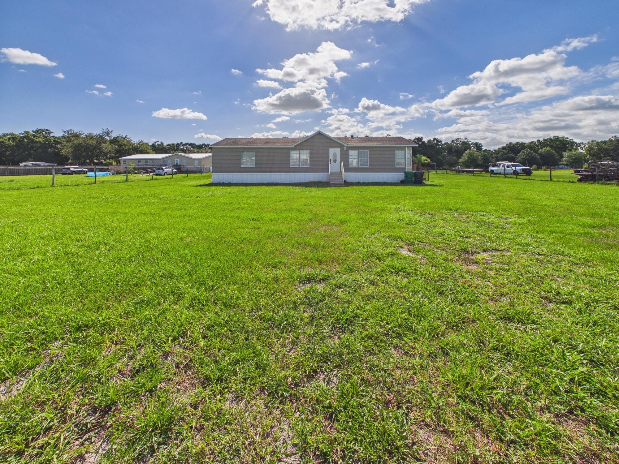 17090 NW 38th Avenue, Okeechobee, FL 34972, Okeechobee