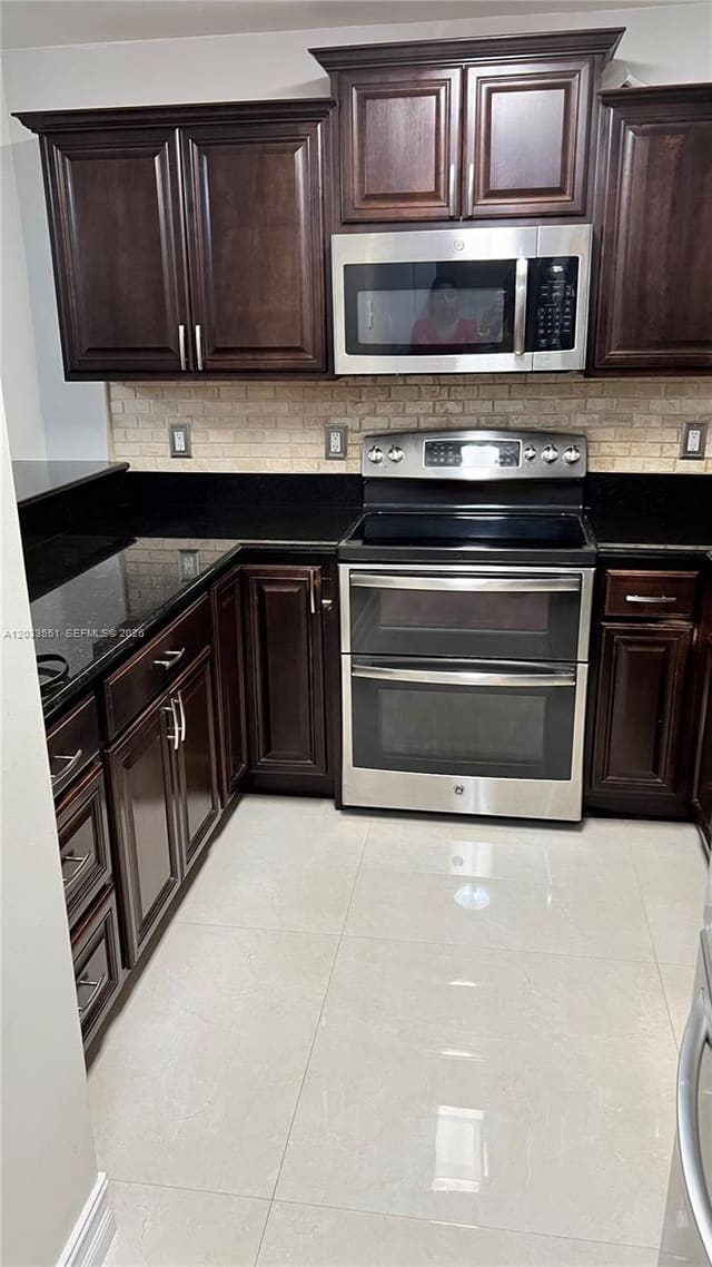 6225 Kendale Lakes Circle 263, Miami, FL 33183