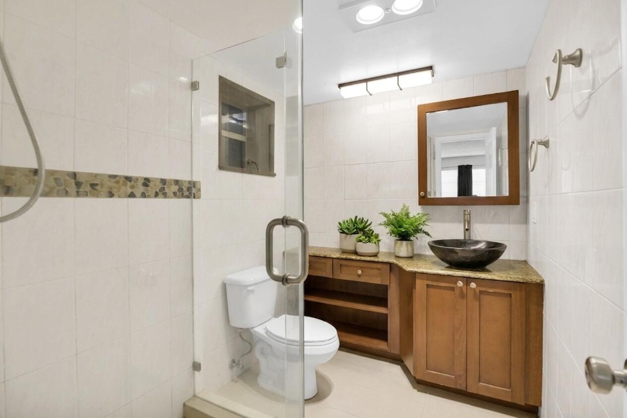 1850 S Ocean Boulevard 304 — photo 11
