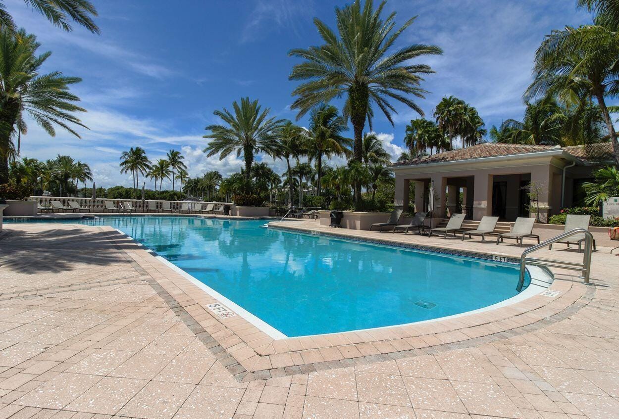 2729 Anzio Court 107, Palm Beach Gardens, FL 33410 photo 24