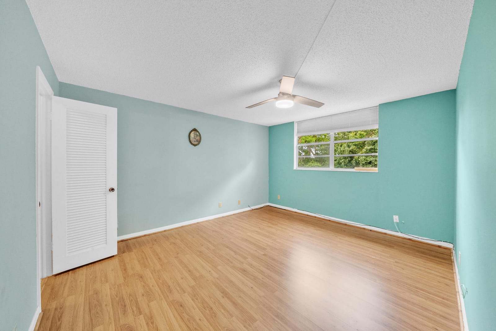 3070 NW 48th Terrace 405, Lauderdale Lakes, FL 33313 photo 13