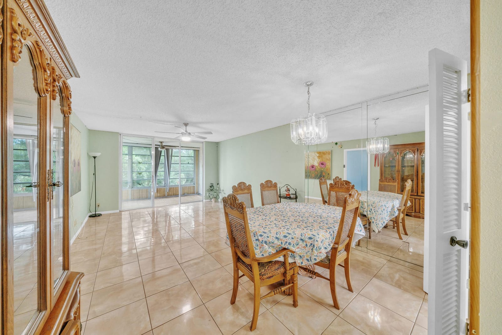 3070 NW 48th Terrace 405, Lauderdale Lakes, FL 33313 photo 9