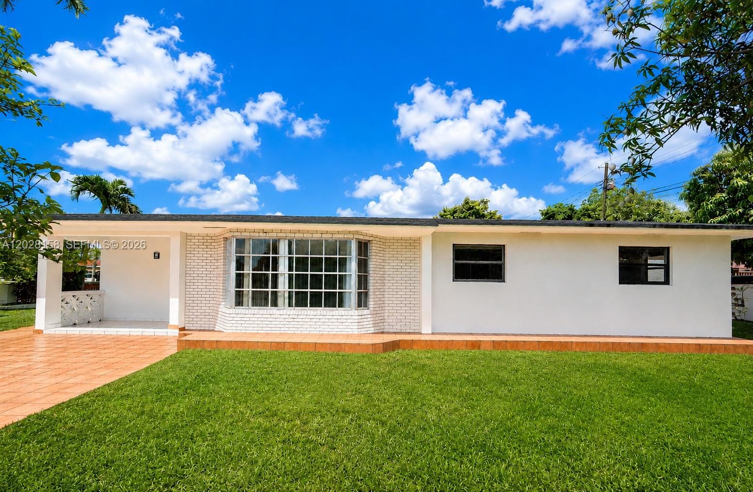 790 W 73rd Place, Hialeah, FL 33014
