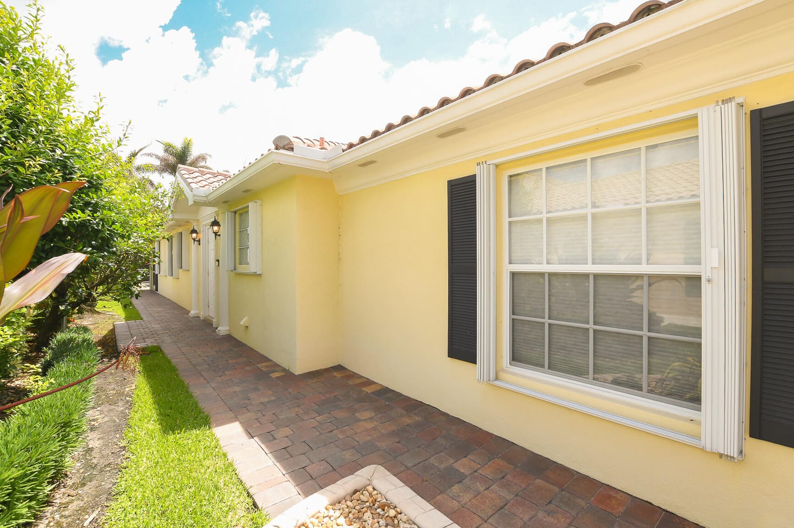 10653 SW Hartwick Drive, Port St. Lucie, FL 34987 photo 5