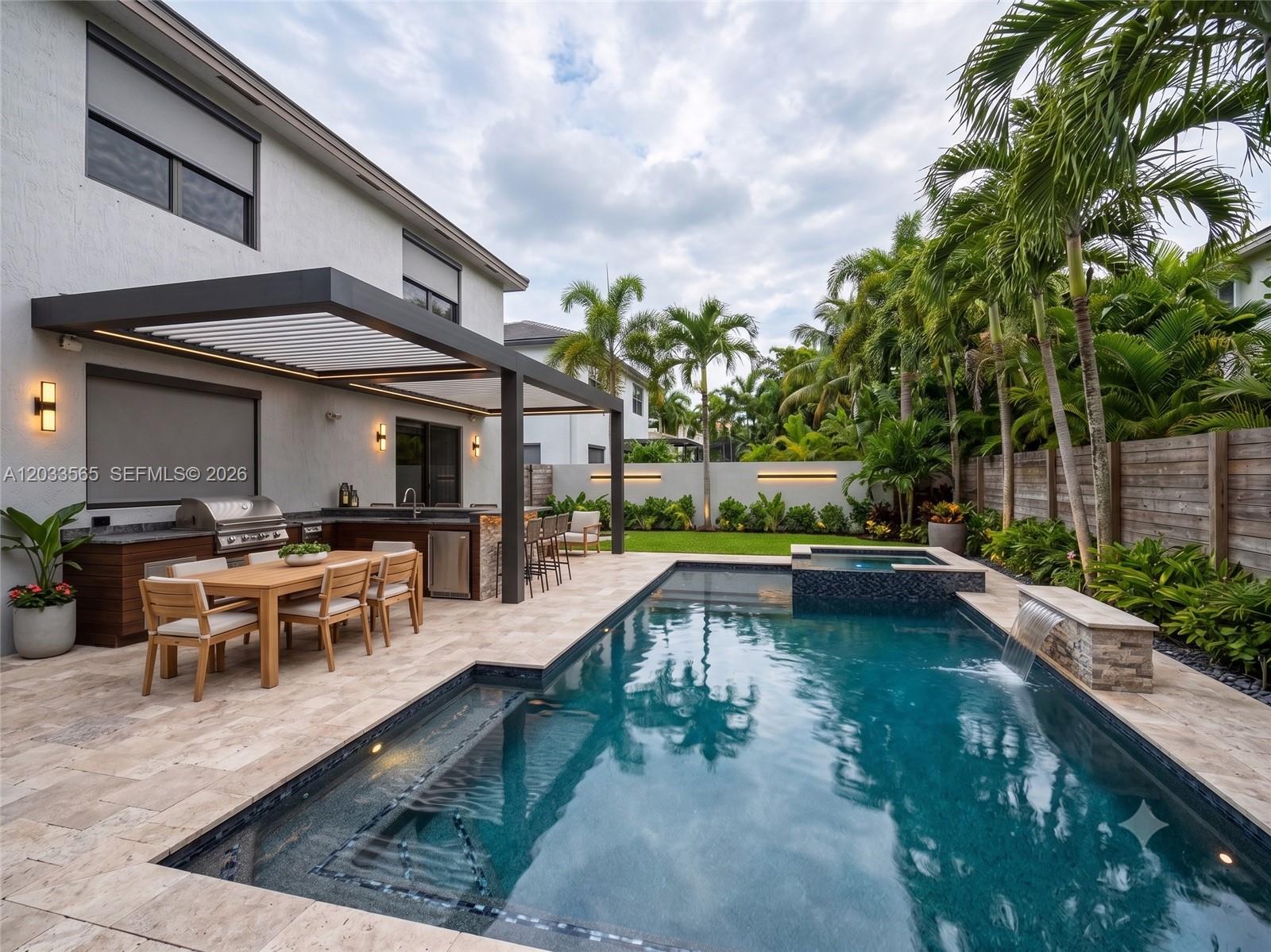 15976 SW 136th Terrace, Miami, FL 33196, Miami