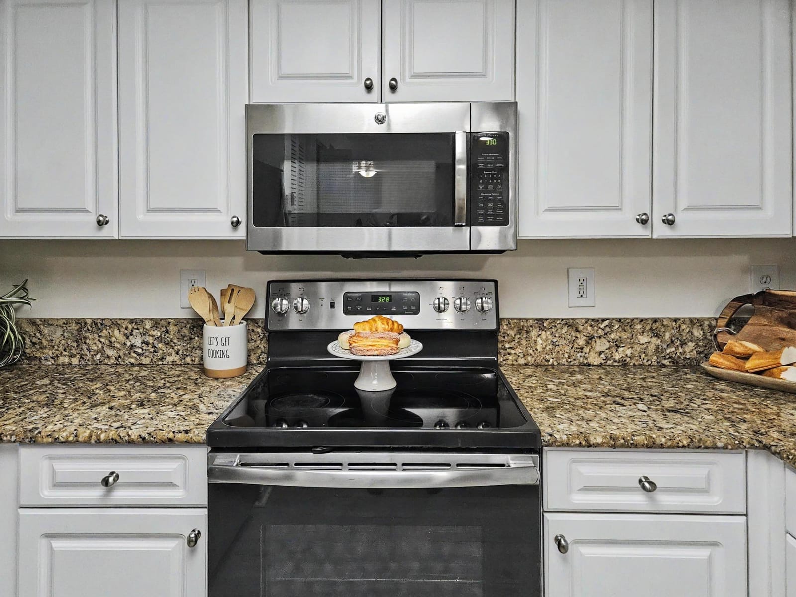 500 Crestwood Court N 504 — photo 10