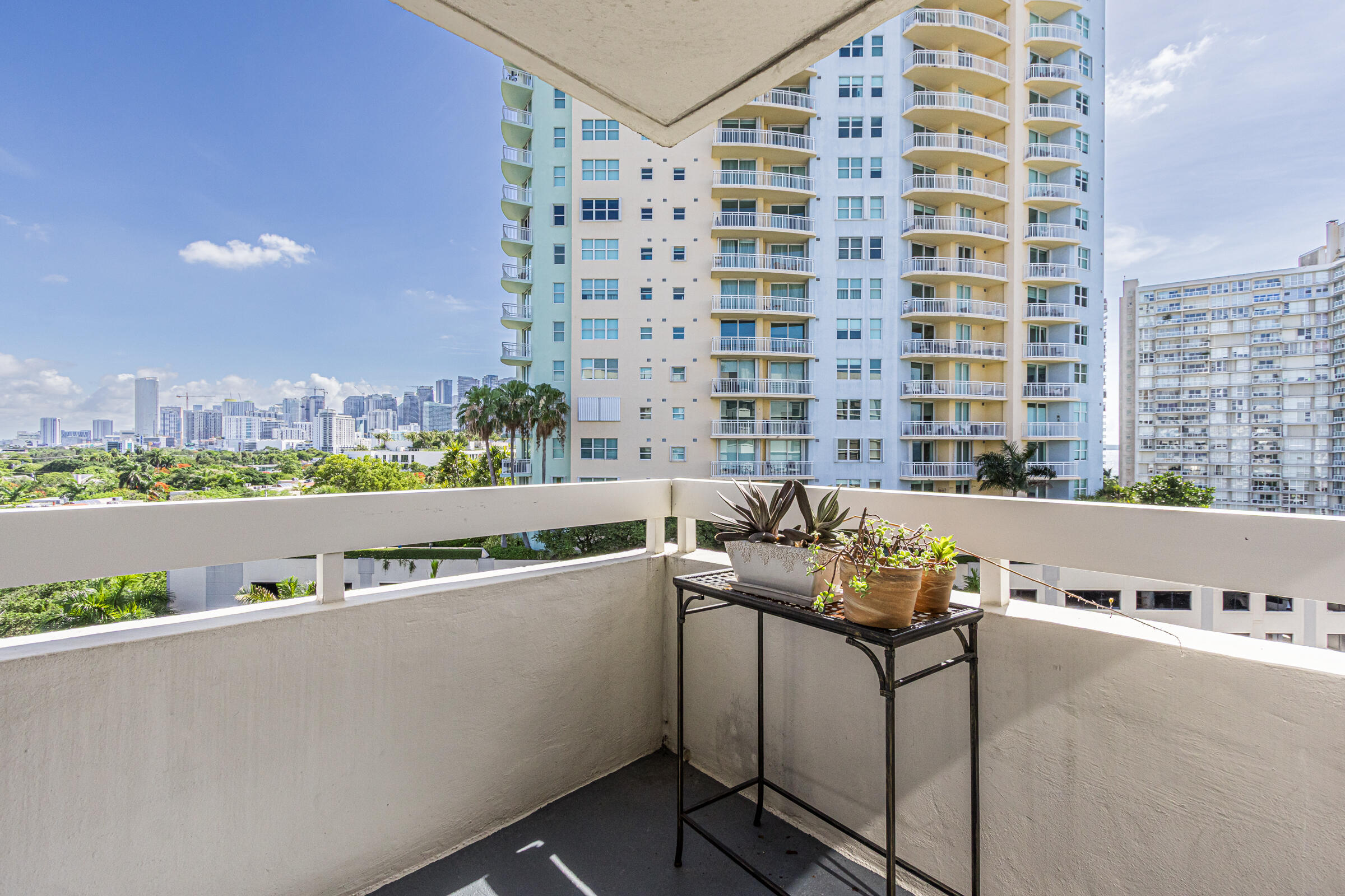 2501 Brickell Avenue 903, Miami, FL 33129, Miami