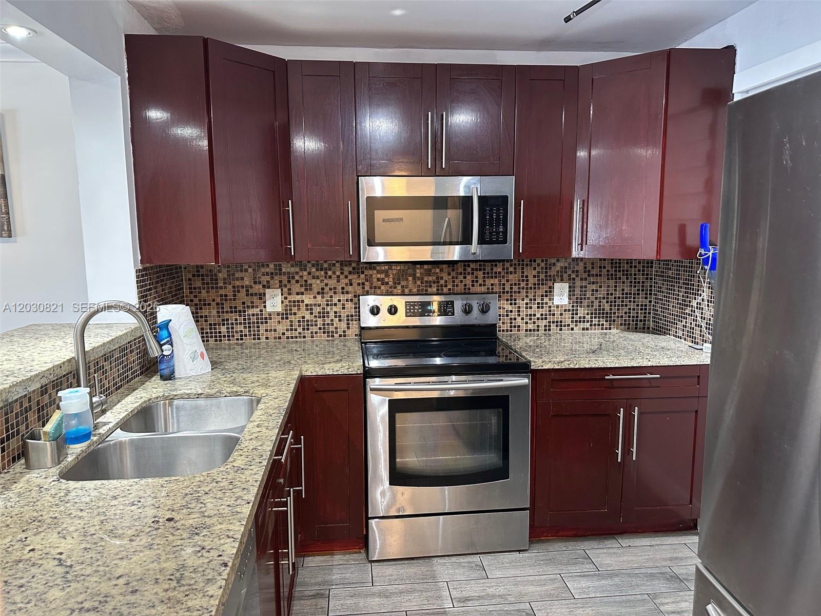 17000 NW 67th Avenue 344, Hialeah, FL 33015, Hialeah