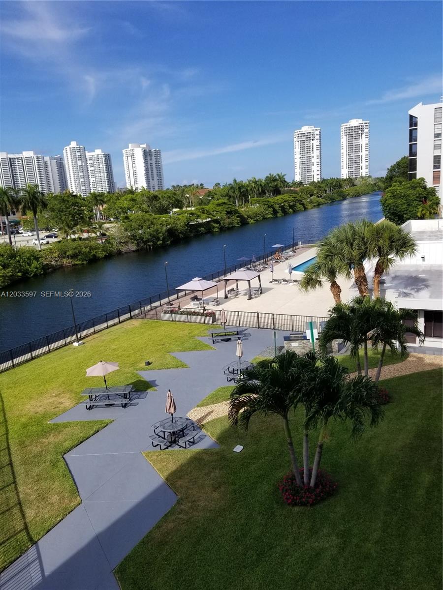 3401 N Country Club Drive 211, Aventura, FL 33180, Aventura
